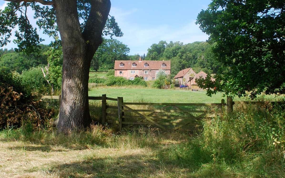 Grove Farm B&B Newnham  Екстериор снимка